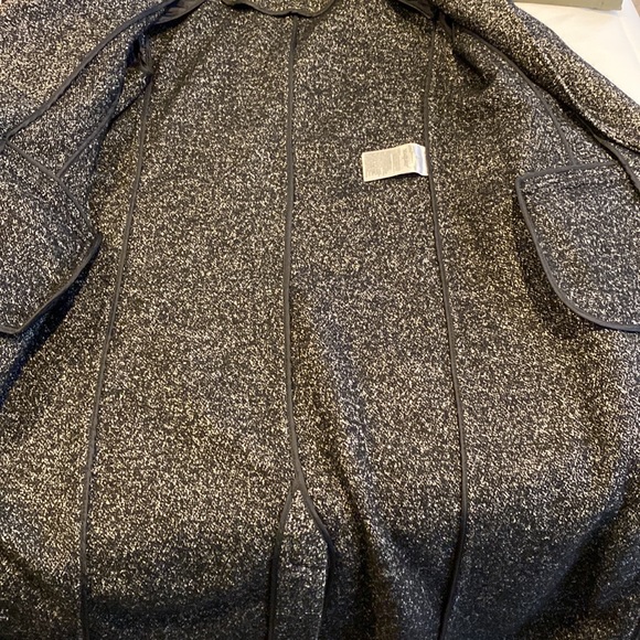 Banana Republic Factory long wool/poly coat. Black gray heather. Size S. EUC - Picture 7 of 8